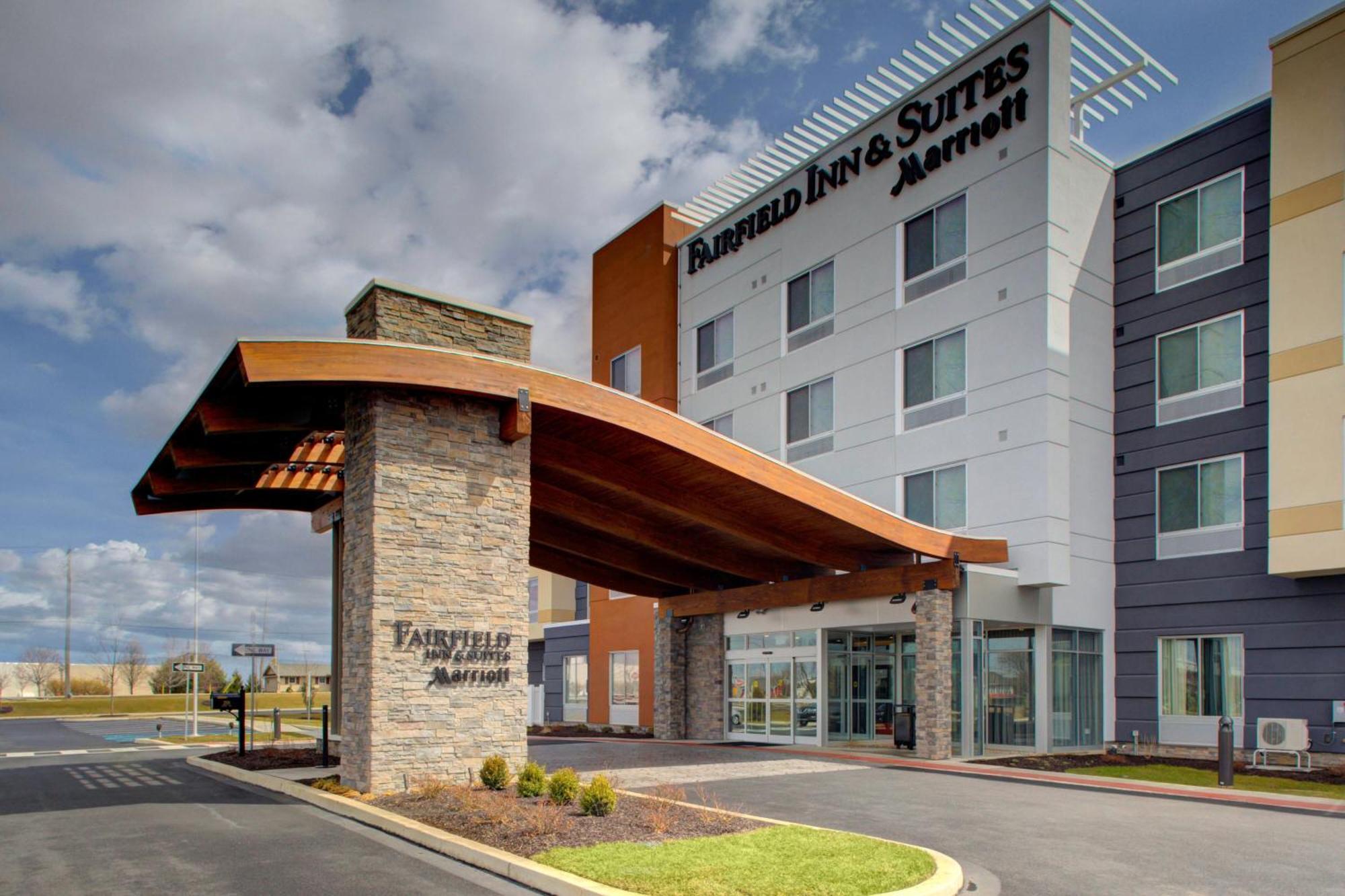 Fairfield Inn & Suites By Marriott Allentown West Breinigsville Buitenkant foto